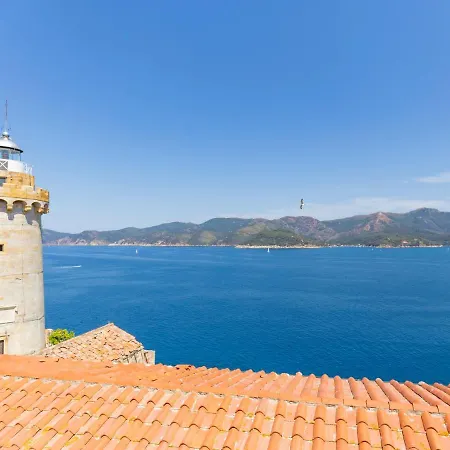 Helloelba Appartamento Il Faro Portoferraio Exterior photo