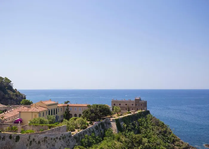 Helloelba Appartamento Il Faro
